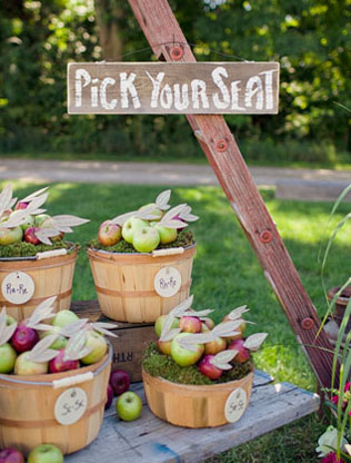 Сезон открыт: яблоки и груши для осенней свадьбы 