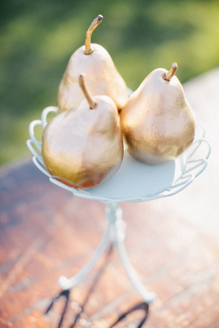 Сезон открыт: яблоки и груши для осенней свадьбы 