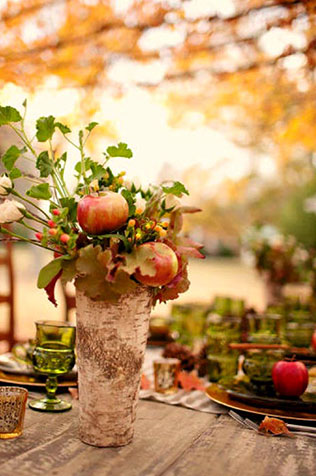 яблоки в декоре свадьбы, композиция на стол