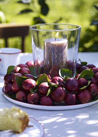 яблоки в декоре свадьбы, композиция на стол