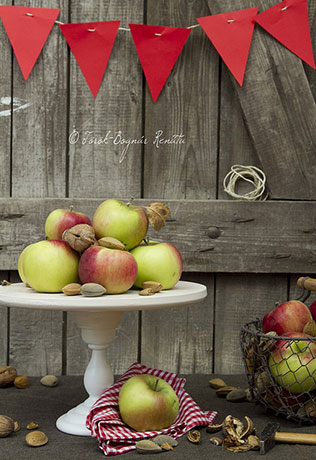 яблоки в декоре свадьбы
