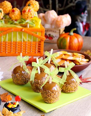 яблоки в декоре свадьбы, сладкий стол