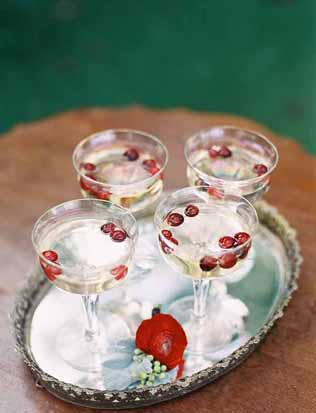 Яркий гранат: 40 идей для декора свадьбы 