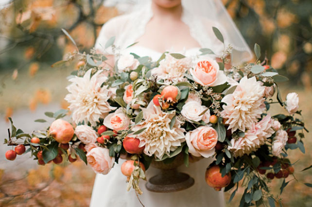 Яркий гранат: 40 идей для декора свадьбы 