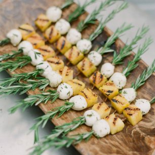 Вкусная свадьба: 52 аппетитные закуски для фуршета