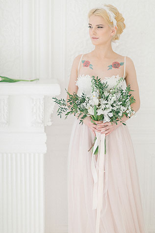 Утро невесты: завтрак балерины, невеста с букетом