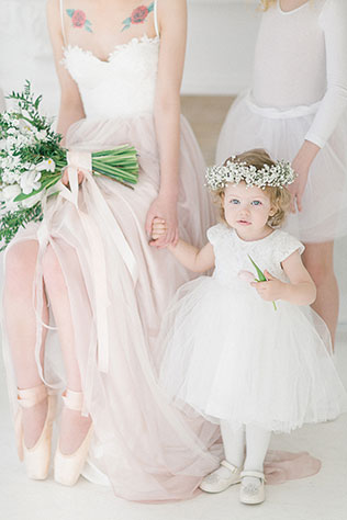 Утро невесты: завтрак балерины, невеста с детьми