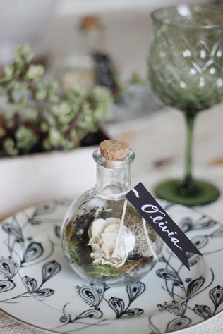 Маленький мир: зеленый террариум в свадебном оформлении 