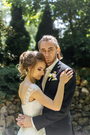 Стекла, зеркала и мимолетные искры 