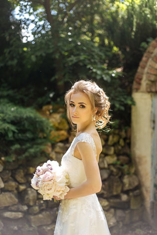 Стекла, зеркала и мимолетные искры 