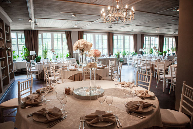 Стекла, зеркала и мимолетные искры 