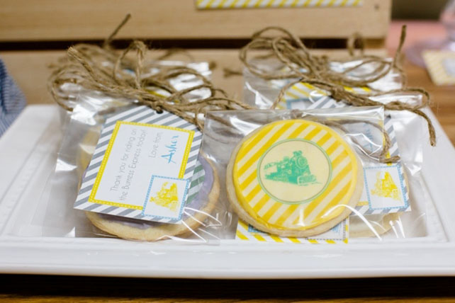 Свадьба в жёлтом цвете, бонбоньерки