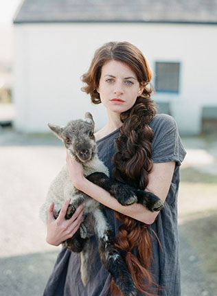 Животные на свадьбе - овечка