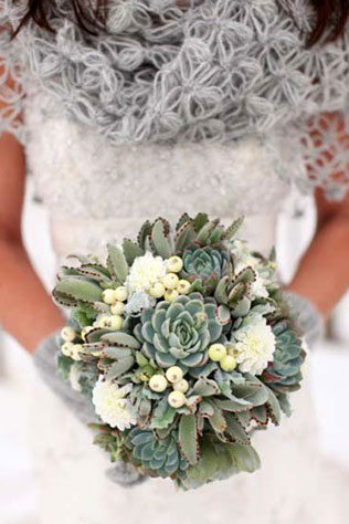 зимний букет невесты с суккулентами
