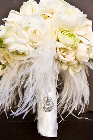 зимний букет невесты с перьями