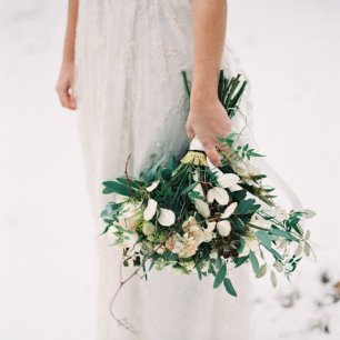 Секреты идеального зимнего букета невесты