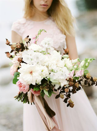 Золотая осень: 30 потрясающих букетов для невест 