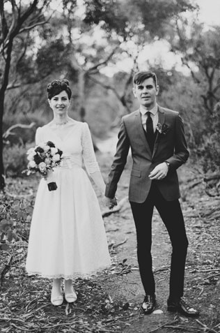 Ретро-свадьба в стиле 1950-х, жених и невеста