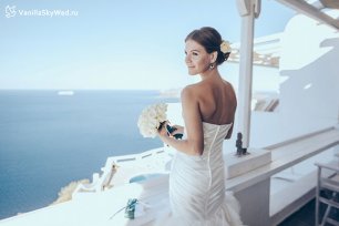 Невеста на балконе