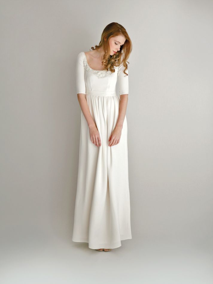 Белое простое свадебное платье
