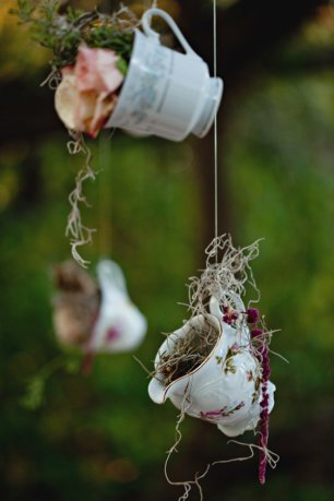 Декор свадьбы посудой