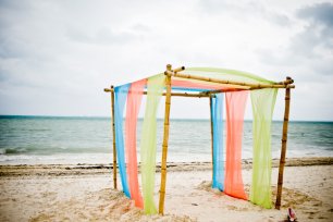 Место бракосочетания на пляже