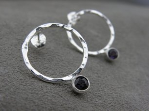 Серьги-гвоздики невесты