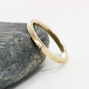 Обручальное кольцо