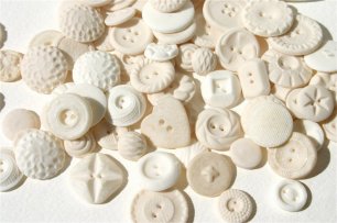 Сладости в виде пуговиц