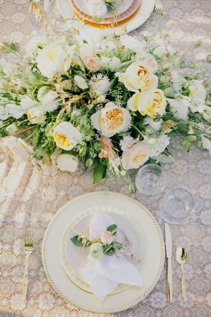 Оформление свадебного стола