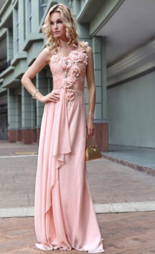 Платье подружки невесты с декором из цветов