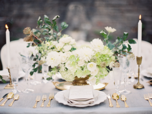 Оформление свадебного стола