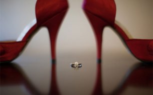 Кольца и туфли невесты