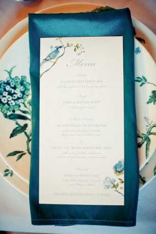 Меню на атласной ткани