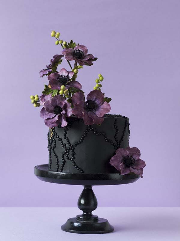 Свадебный торт с цветочной композиции
