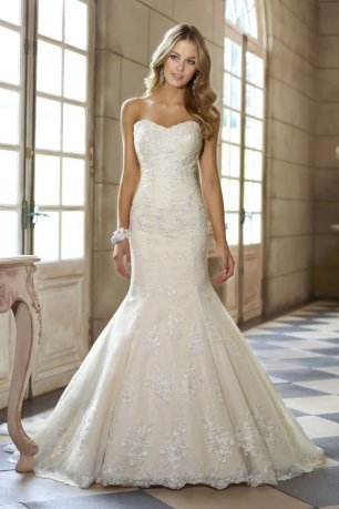 Платье невесты силуэта "русалка"