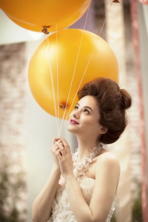 Прическа невесты с начесом