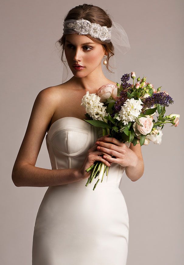 Невеста в платье-бюстье