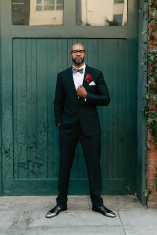 Классический образ жениха