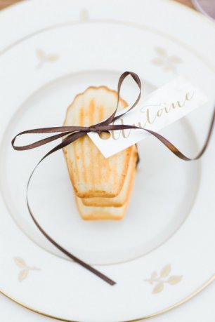 Бонбоньерка в виде выпечки