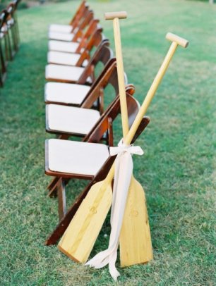 Весла в декоре места церемонии