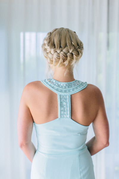 Прическа невесты со сложным плетением