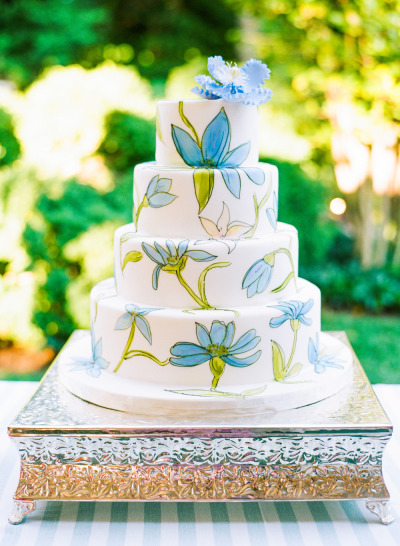 Растительный принт на глазури свадебного торта