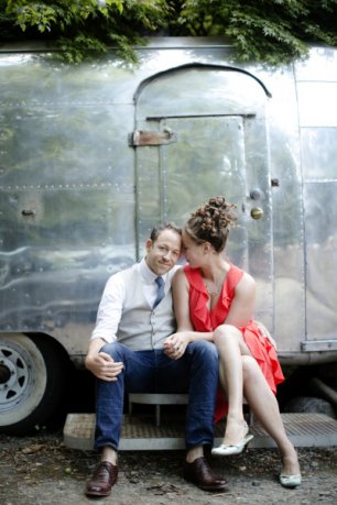 Фотосессия на фоне фургончика