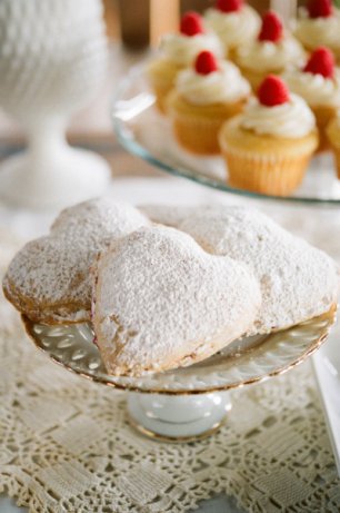 Печенья на сладком столе