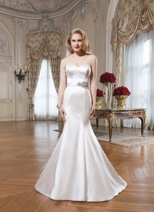 Платье невесты силуэта "русалка" с атласным отливом