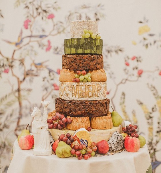 Свадебный торт в "лесной" стилистике