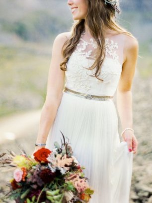 Платье невесты без рукавов