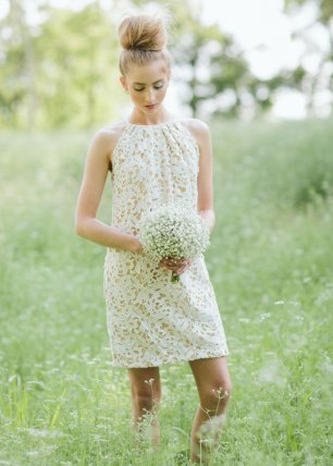 Платье невесты до колена с американской проймой