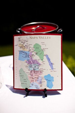 Карта в декоре свадебного стола